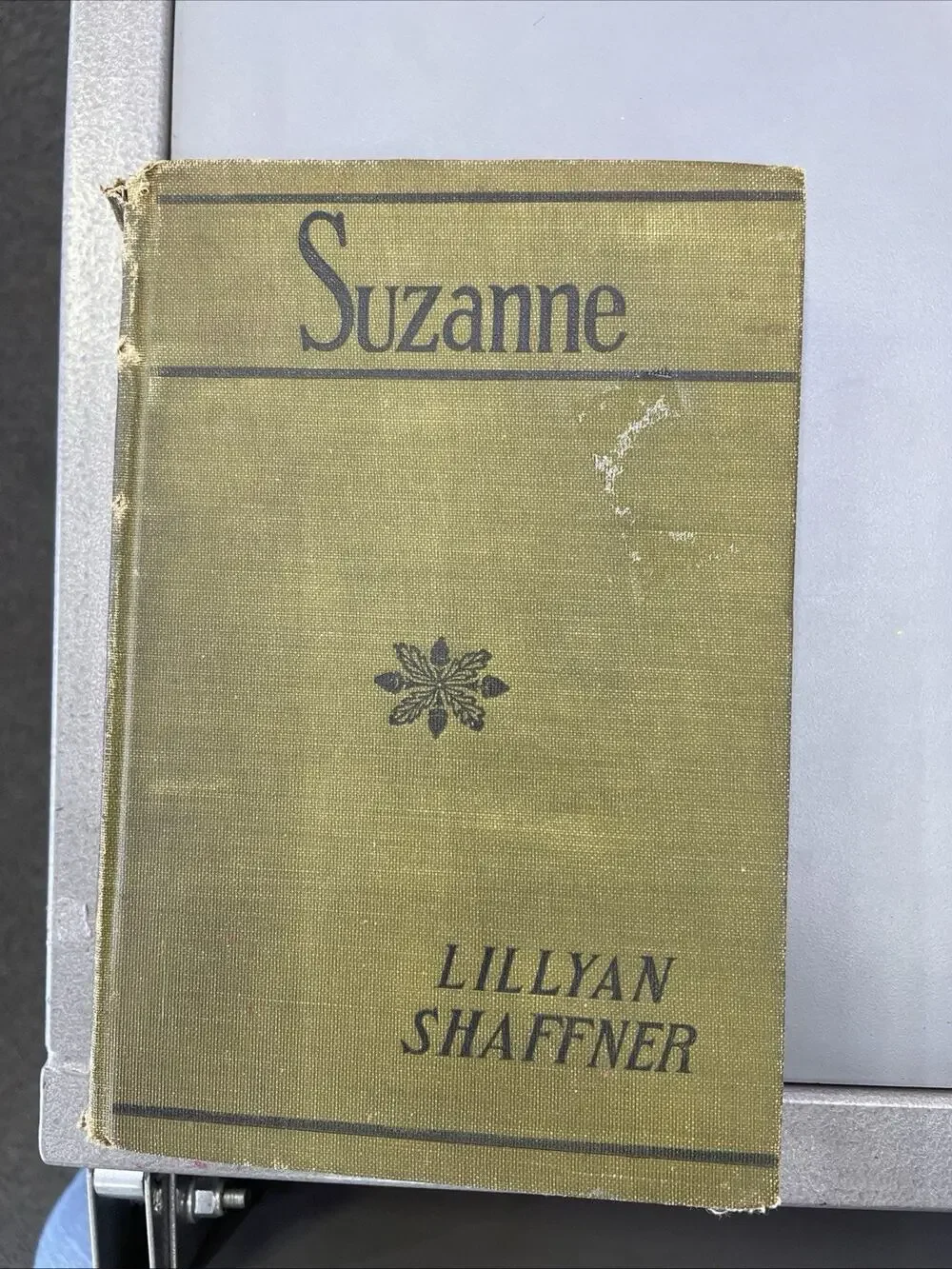Suzanne by Lillyan Shaffner Copyright 1906 W/ Illustrations Hardcover